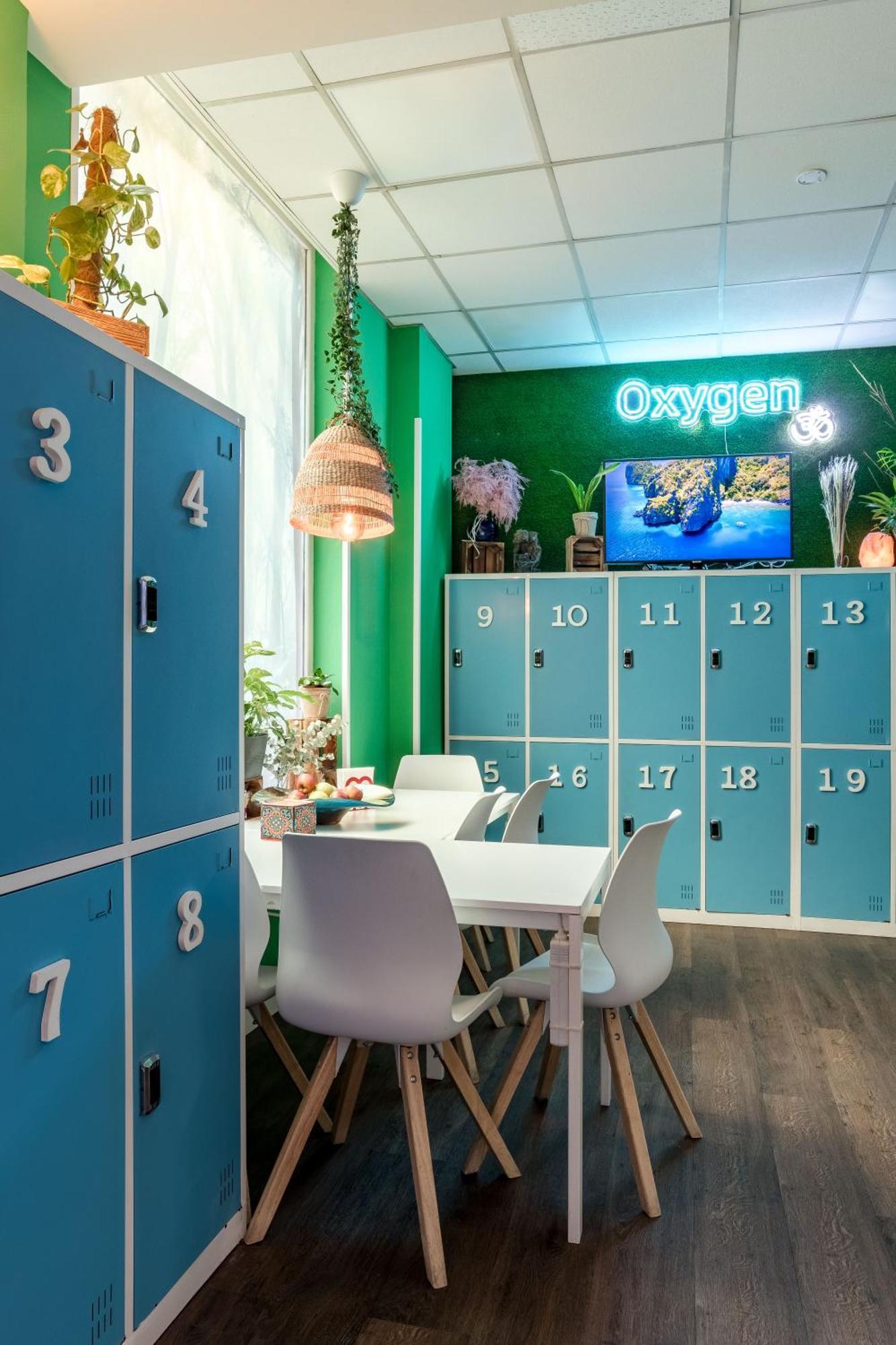 Oxygen Hostel Capsula Madrid Eksteriør bilde